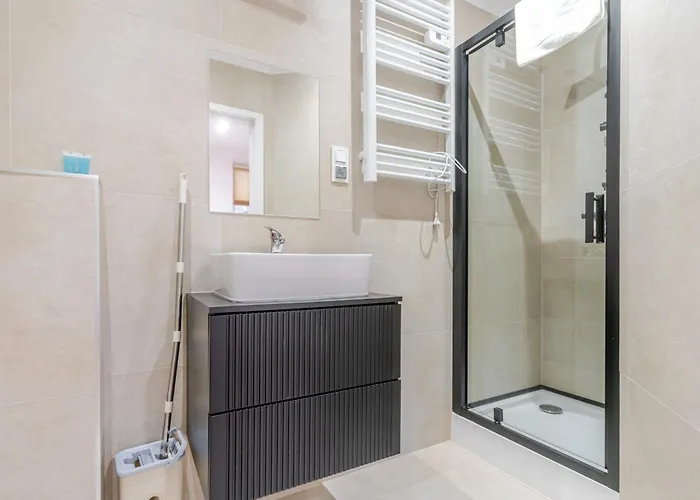 Słowackiego Serene By Bookinghost Katowice